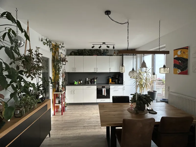 Nachmieter gesucht: helle 2-Zimmer-Wohnung mit zwei Balkonen in Berlin-Altmariendorf — photo 1